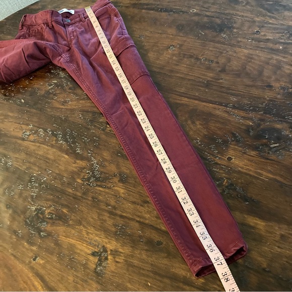 Maroon Skinny Jeans Cargo Pockets Old Navy Jeggings Size 2 - Picture 5 of 7